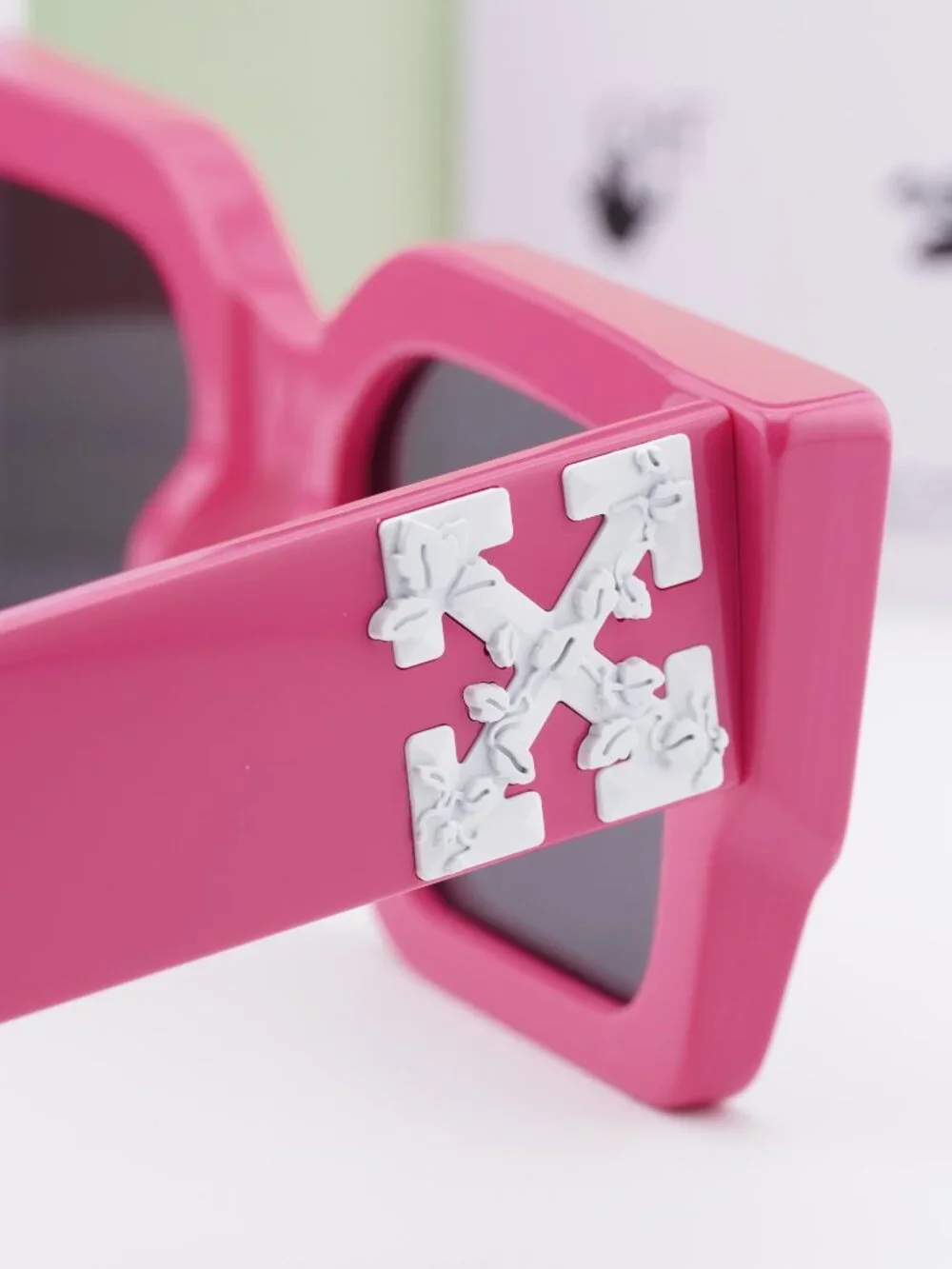 Off-White OERI003 6807 Square Sunglasses – Pink / Grey
